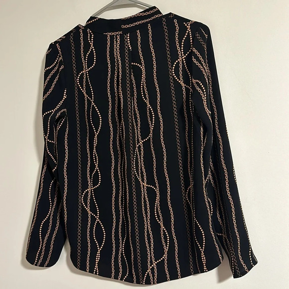 Aritzia BABATON power blouse in chain link rope print spring black gold neutral - Picture 6 of 6